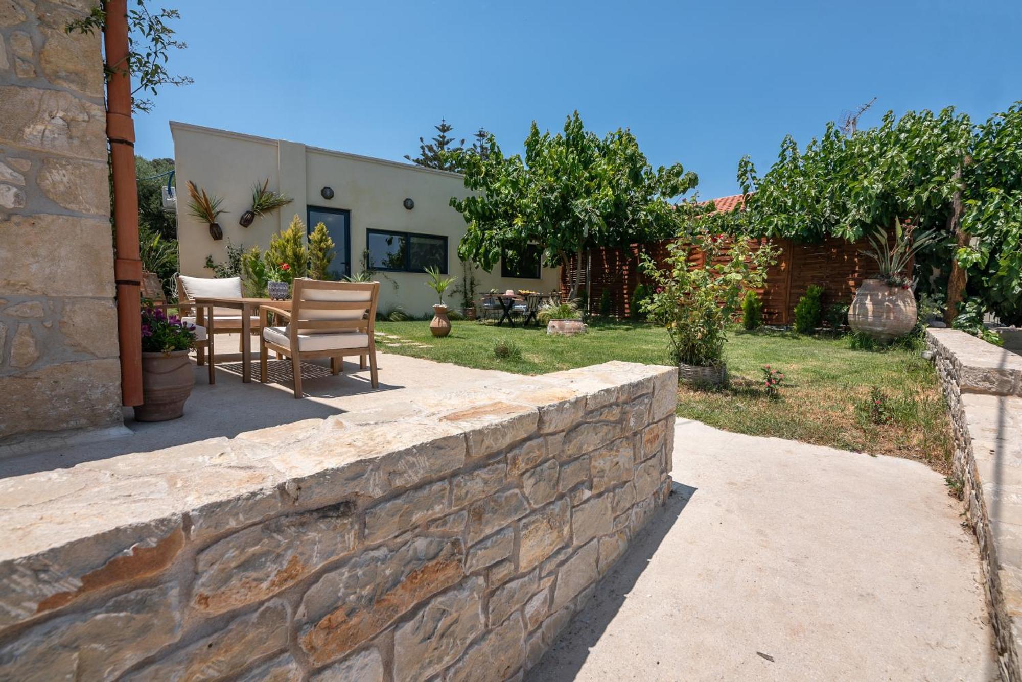 Cavos Luxury Apartments Kíssamos Dış mekan fotoğraf
